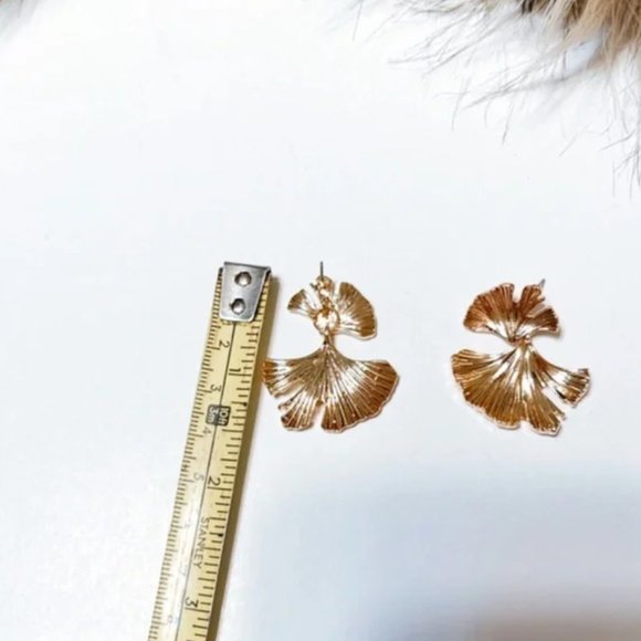 Double Leaf Anthro Statement Earrings - Picture 3 of 5